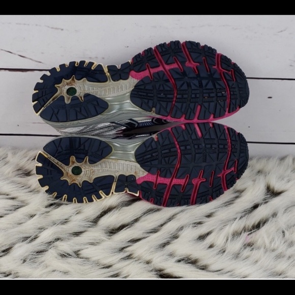 Brooks Adrenaline GTS 14 - Picture 5 of 7